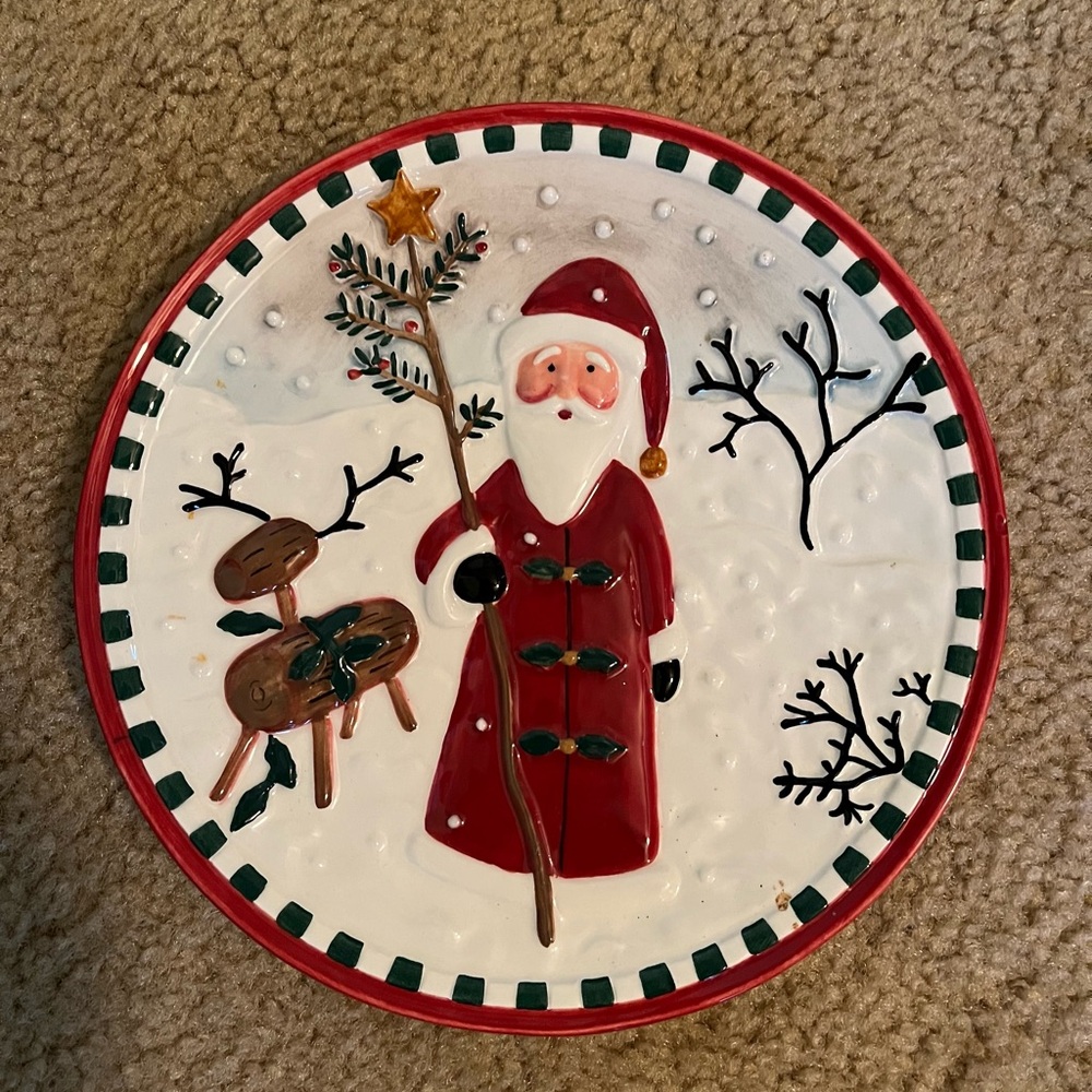 MWW Folklore Red and White Santa Holiday Plate